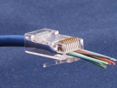 Как обжать кабель RJ-45 своими руками с инструментом и без Как обжать кабель RJ-45 своими руками с инструментом и без