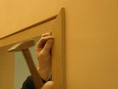 Декоративные наличники на двери Декоративные наличники на двери