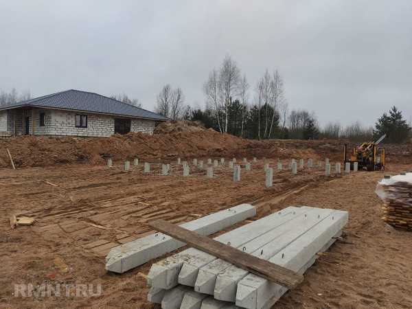 Фундамент на забивных сваях: особенности, плюсы и минусы Фундамент на забивных сваях: особенности, плюсы и минусы